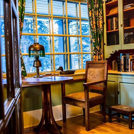 Bed and Breakfast The Craftsman House Bragg Creek Exteriér fotografie